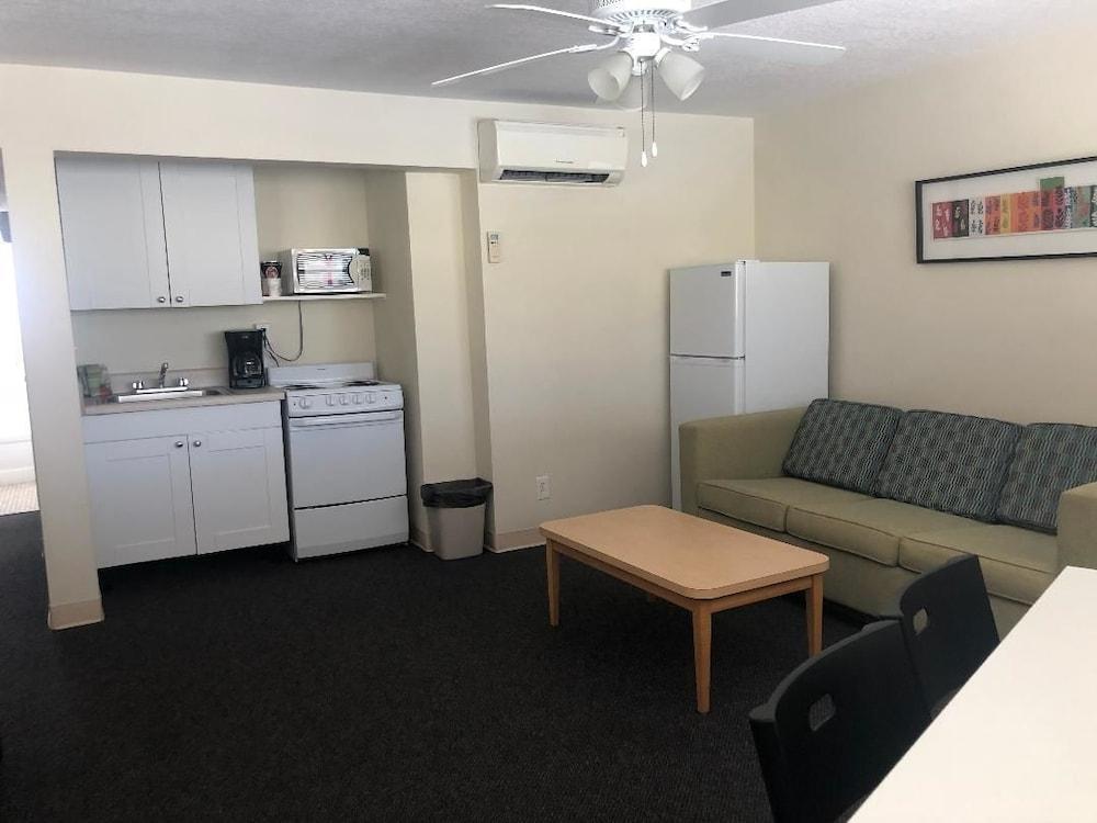 Beachside Resort Motel St. Pete Beach Exterior foto